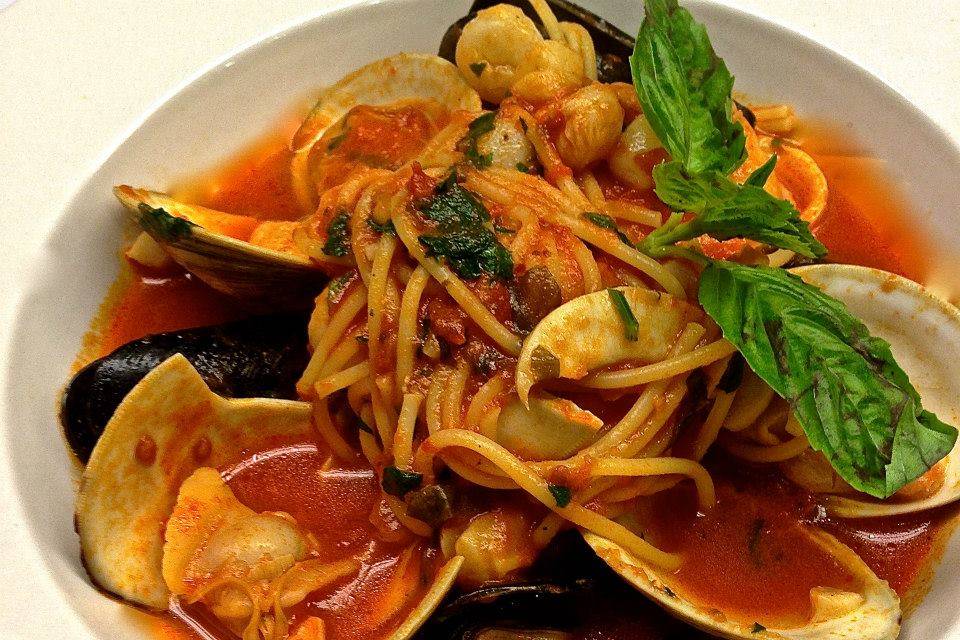 Trattoria Da Luigi | restaurant | 415 S Washington Ave, Royal Oak, MI 48067, USA | 2485424444 OR +1 248-542-4444