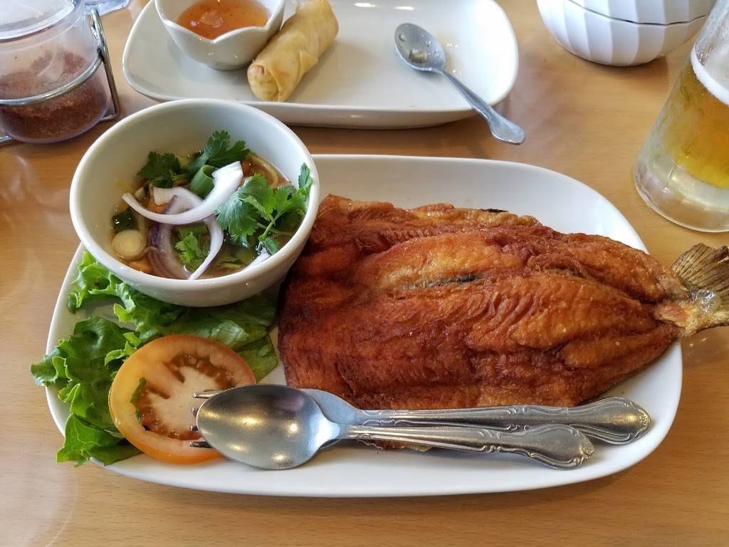 River Kwae Thai Cuisine | restaurant | 23750 Alessandro Blvd, Moreno Valley, CA 92553, USA | 9514136075 OR +1 951-413-6075