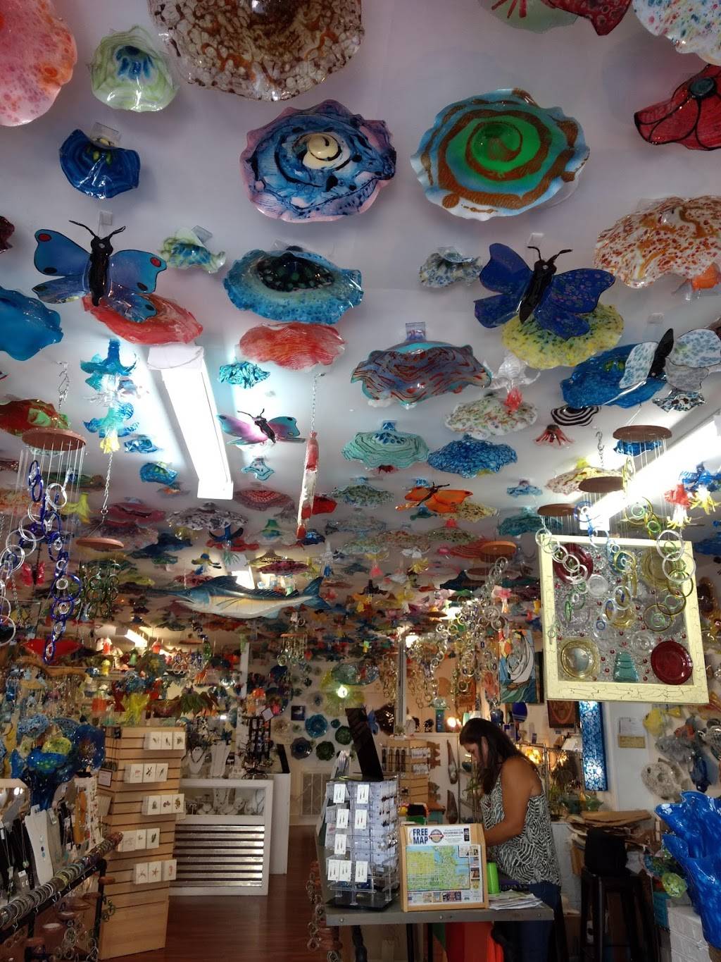 YoYos Ice Cream | restaurant | 101 Scott St, Beaufort, SC 29902, USA | 8435480300 OR +1 843-548-0300