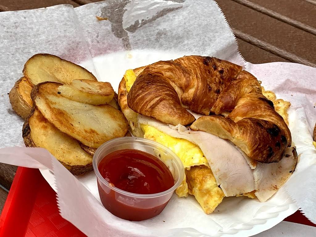 Beach Cafe | restaurant | 17 S Fort Lauderdale Beach Blvd, Fort Lauderdale, FL 33316, USA | 7543037333 OR +1 754-303-7333