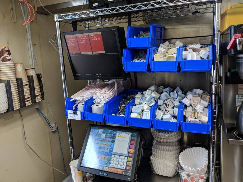 Burger King | restaurant | 1420 N Michigan Ave, Saginaw, MI 48602, USA | 9892668241 OR +1 989-266-8241