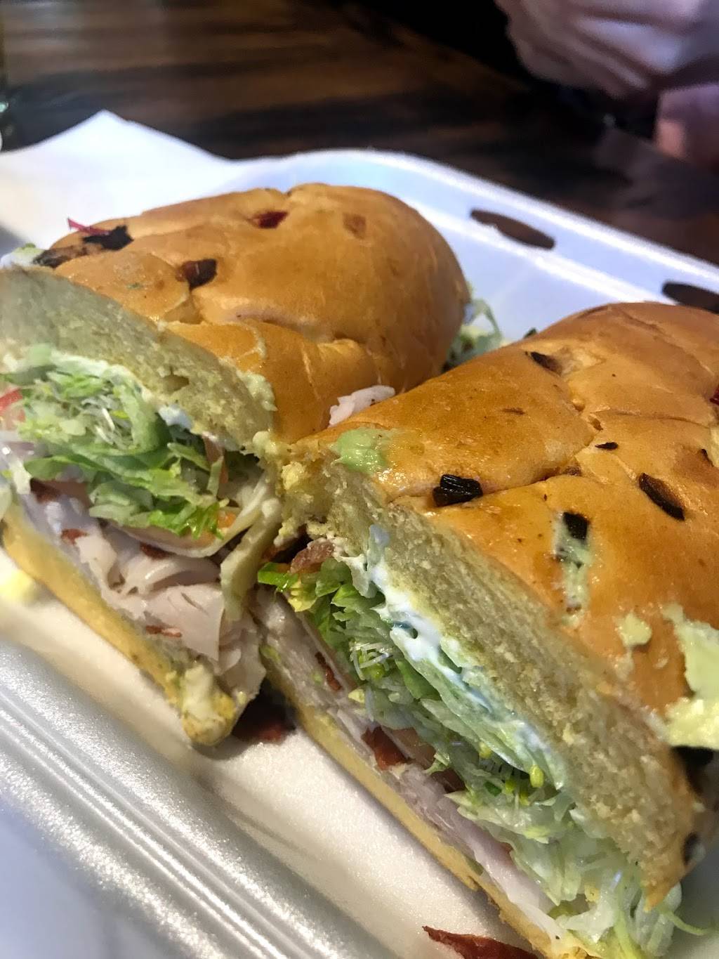 El Cajon Pass Deli | restaurant | 1195 Cuyamaca St, El Cajon, CA 92020, USA | 6195621689 OR +1 619-562-1689