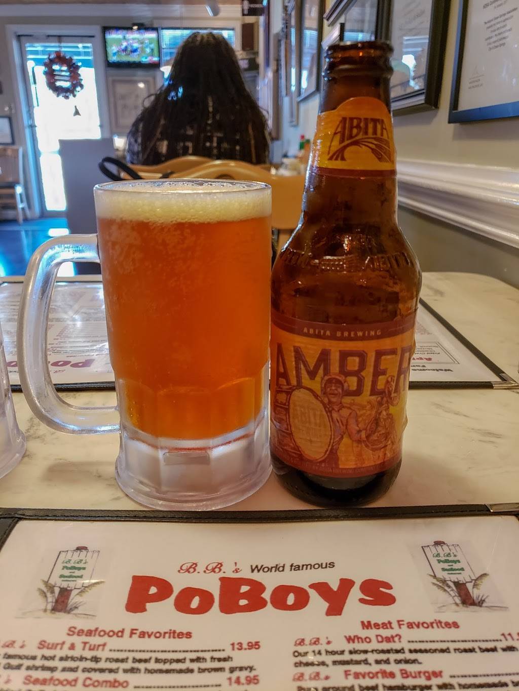 B Bs Po-Boy & Seafood | restaurant | 1300 Bienville Blvd, Ocean Springs, MS 39564, USA | 2288752702 OR +1 228-875-2702