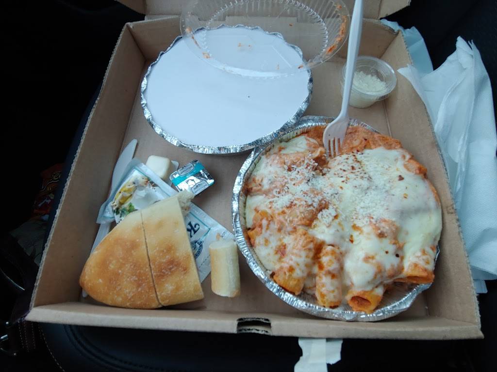 Vinny Restaurant Pizza & Subs | restaurant | 330 S Hanover St, Carlisle, PA 17013, USA | 7172496417 OR +1 717-249-6417