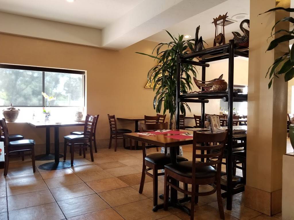Lotus Thai Bistro | restaurant | 3050 Pio Pico Dr, Carlsbad, CA 92008, USA | 7607303345 OR +1 760-730-3345