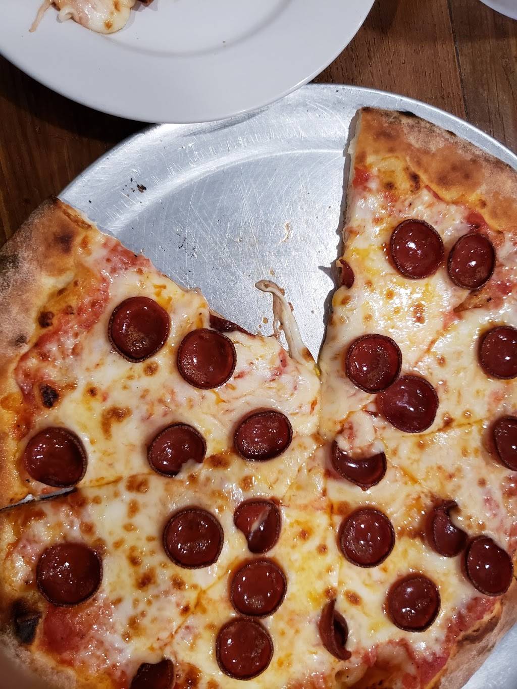 Brick City Eatery | restaurant | 16540 Pointe Village Dr, Lutz, FL 33558, USA | 8133284169 OR +1 813-328-4169