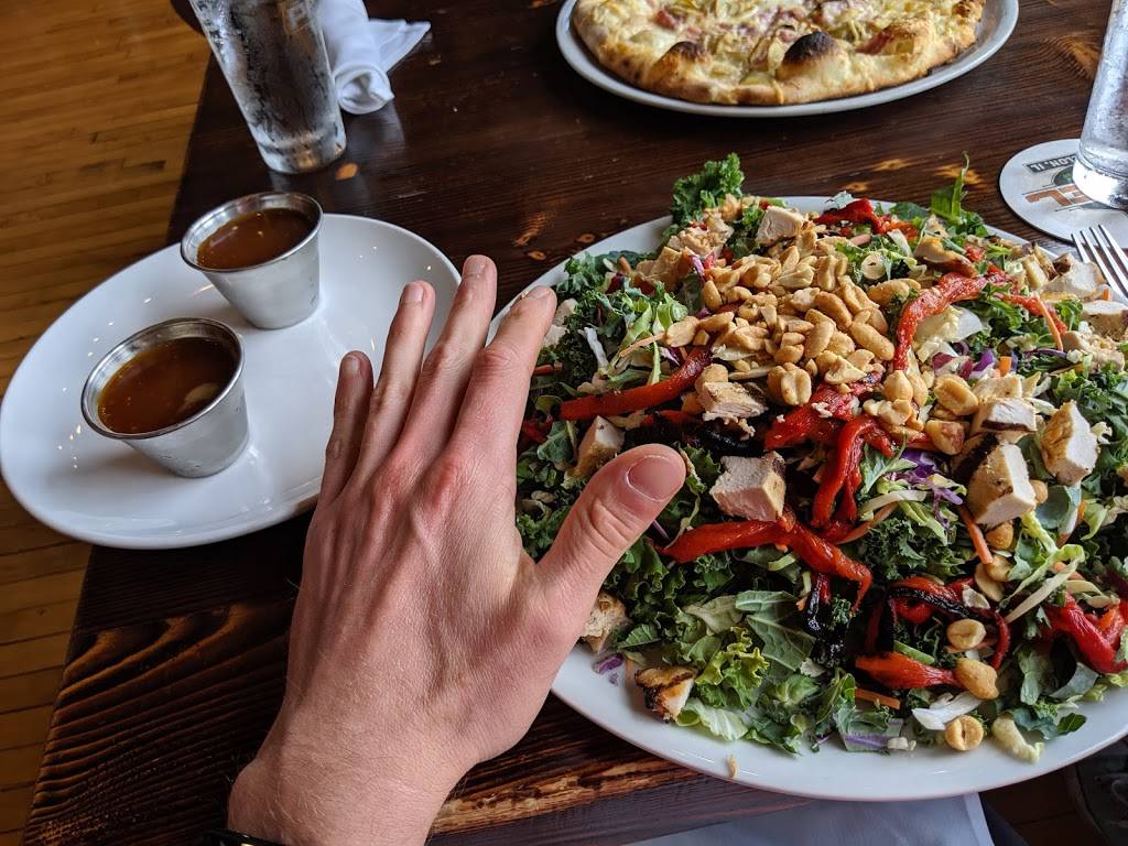 Peel Wood Fired Pizza | restaurant | 104 S Cherry St, OFallon, IL 62269, USA | 6187262244 OR +1 618-726-2244