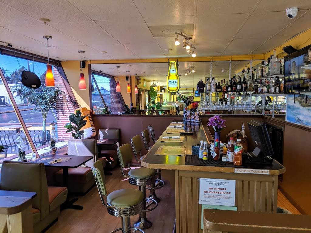 El Patio | restaurant | 9710 Aurora Ave N, Seattle, WA 98133, USA | 2065243046 OR +1 206-524-3046