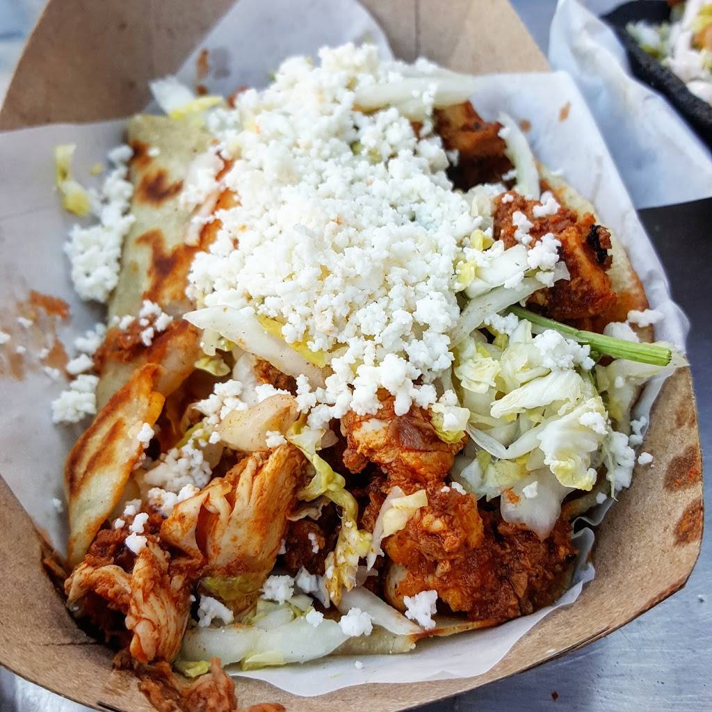 Pour Vida Latin Flavor | restaurant | 185 W Center Street Promenade, Anaheim, CA 92805, USA | 6572083889 OR +1 657-208-3889