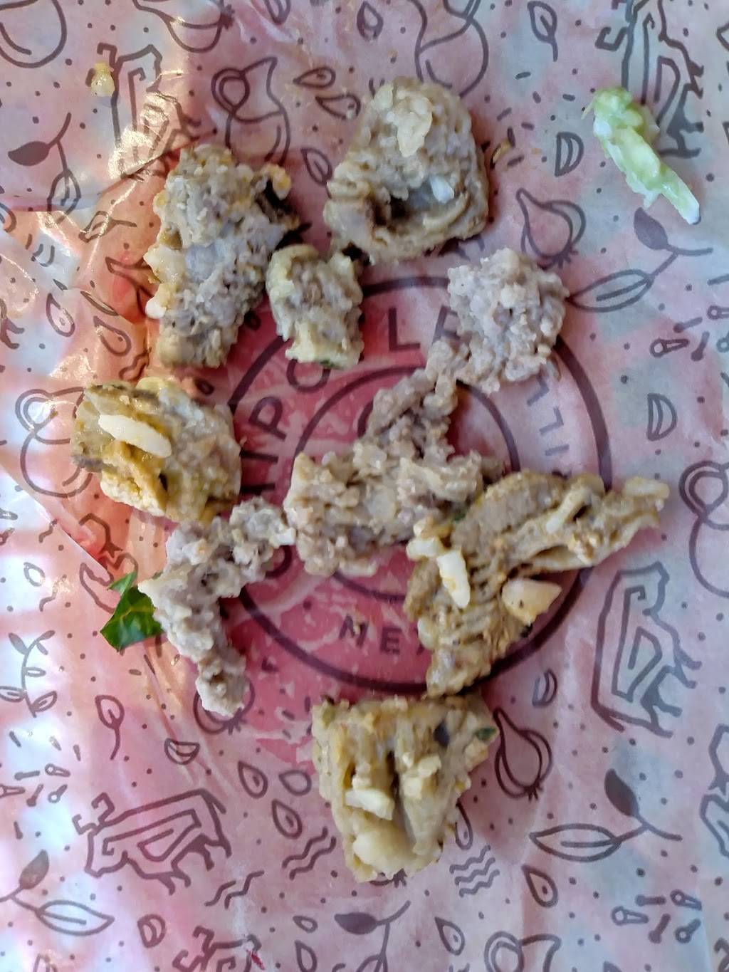 Chipotle Mexican Grill | restaurant | 92 Derby St Ste 100, Hingham, MA 02043, USA | 7817419890 OR +1 781-741-9890