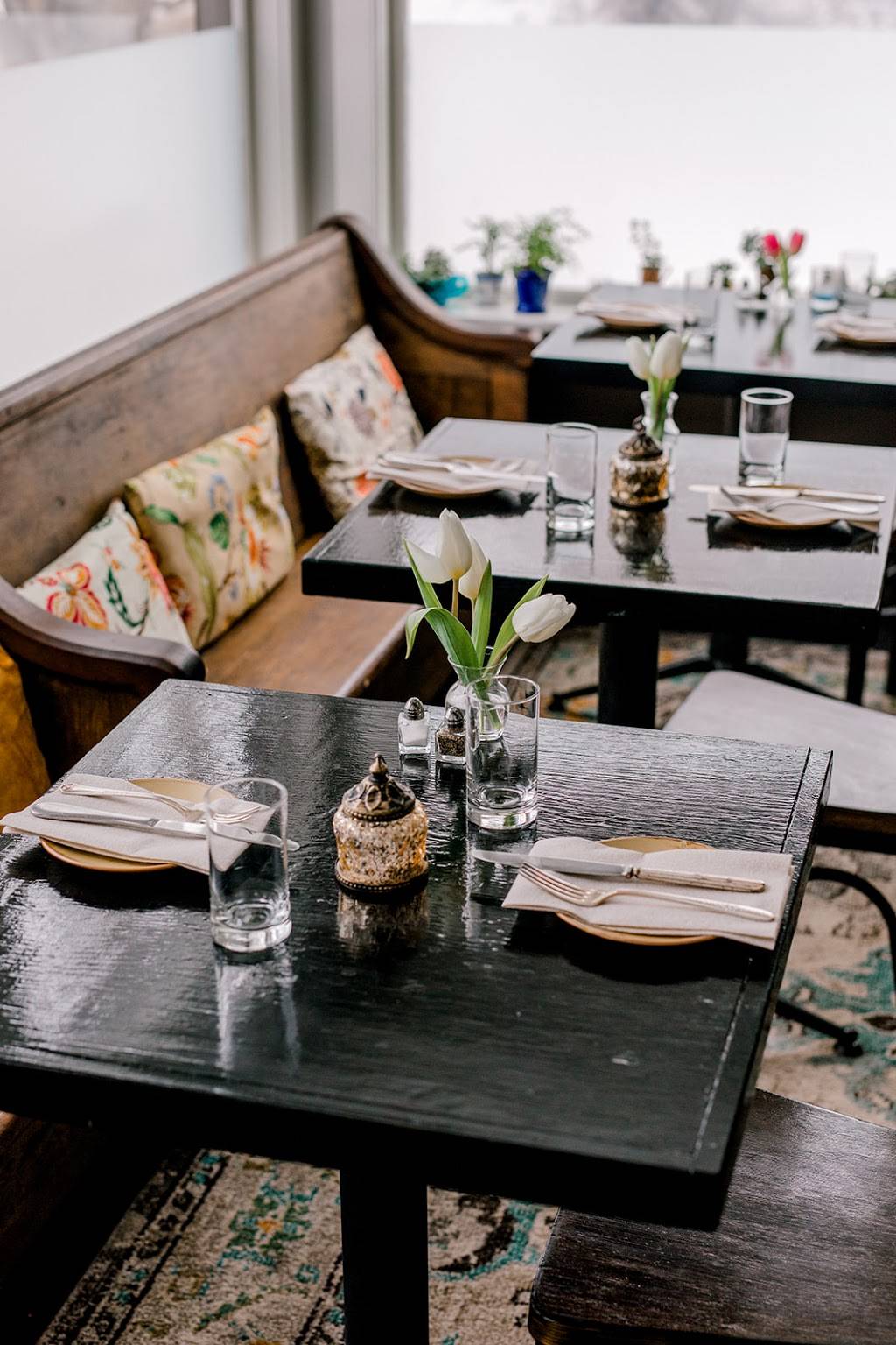 Frannys Bistro | restaurant | 55 Chestnut St, Camden, ME 04843, USA | 2072308199 OR +1 207-230-8199