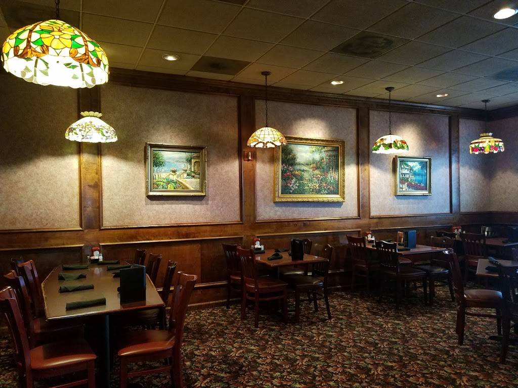 Smokehouse Barbecue - Independence | restaurant | 19000 East 39th St S, Independence, MO 64057, USA | 8167955555 OR +1 816-795-5555