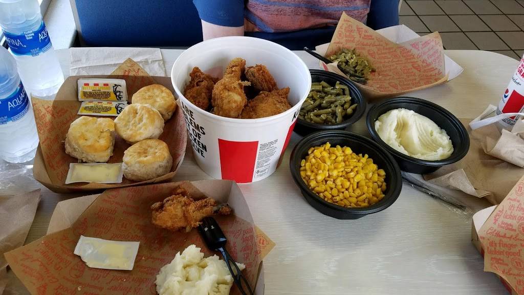 KFC | restaurant | 594 W Plank Rd, Altoona, PA 16602, USA | 8149433914 OR +1 814-943-3914