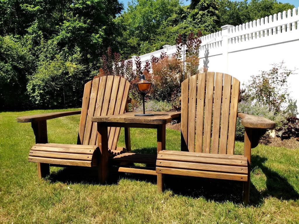 Barretts Fireside Grille | restaurant | 30 Bedford St, Middleborough, MA 02346, USA | 5089475333 OR +1 508-947-5333