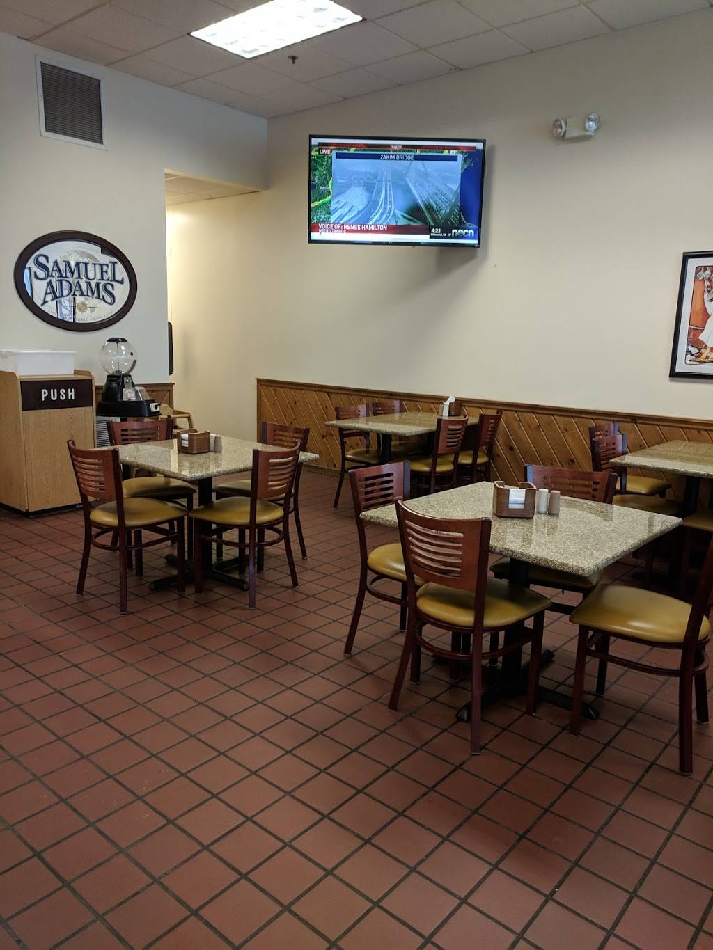 Pizza Spinners | restaurant | 54 Calef Hwy #12, Lee, NH 03861, USA | 6038683007 OR +1 603-868-3007