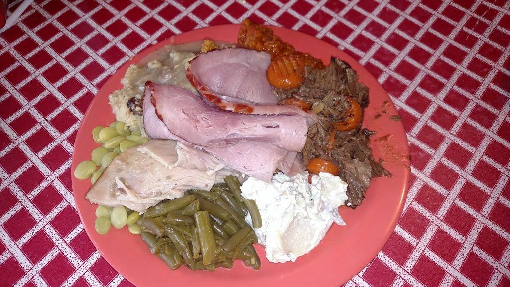 Brooksies Barn | restaurant | 561 Oil Well Rd, Jackson, TN 38305, USA | 7316642276 OR +1 731-664-2276