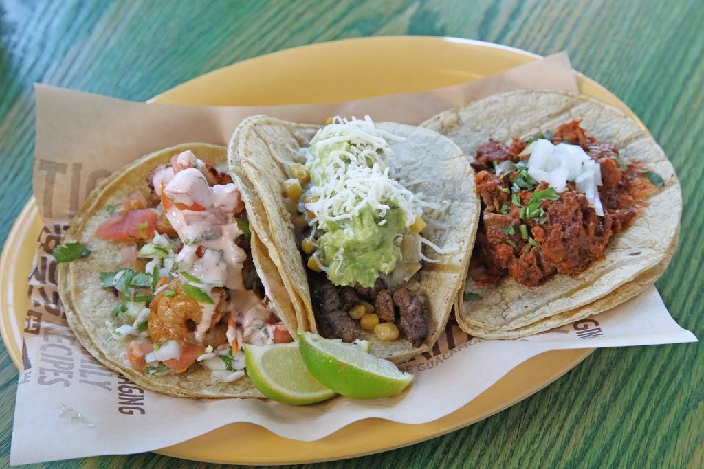 Flacos Tacos | restaurant | 1116 20 W Granville Ave, Chicago, IL 60660, USA | 7732628226 OR +1 773-262-8226