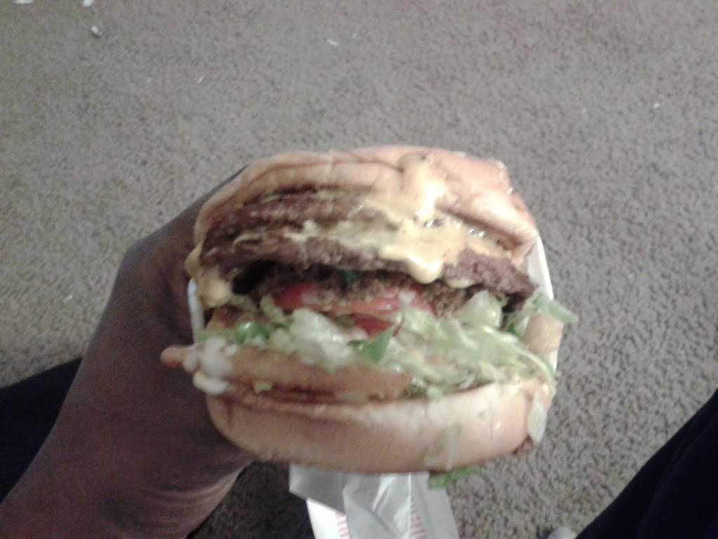 Del Taco | meal takeaway | 282 Sunset Ave, Suisun City, CA 94585, USA | 7074251863 OR +1 707-425-1863