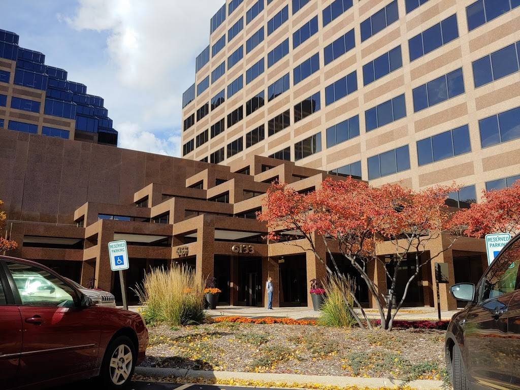 Restorrant | restaurant | 6133 N River Rd, Rosemont, IL 60018, USA | 8472685101 OR +1 847-268-5101