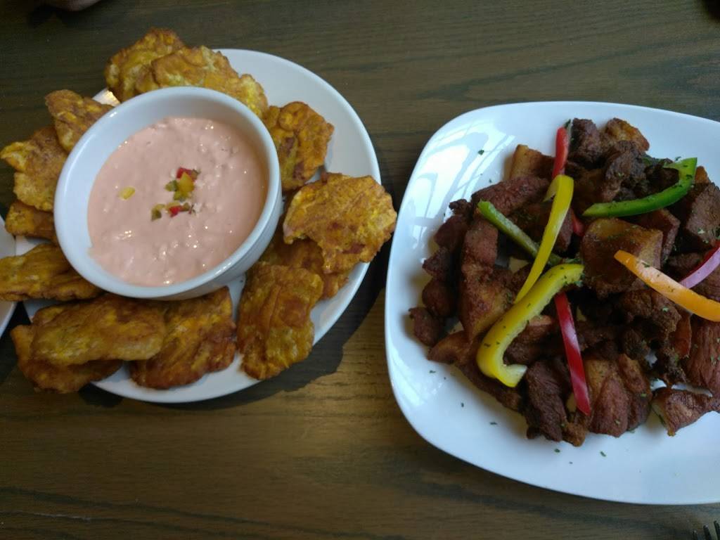 Catalinas Sports Bar & Grill | restaurant | 38 W Orange St, Lancaster, PA 17603, USA | 7179456462 OR +1 717-945-6462