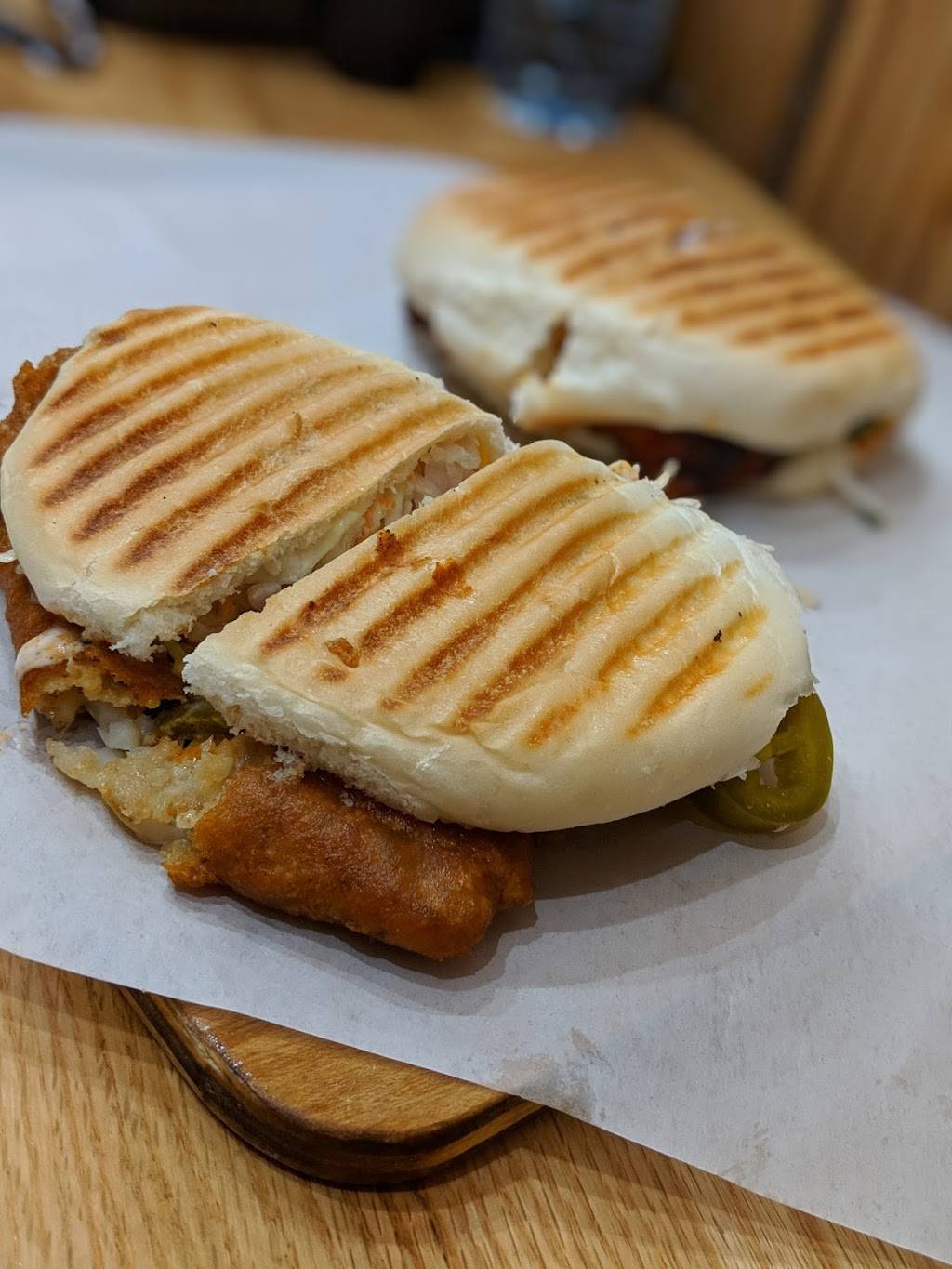 Scotty Bons Caribbean Grill | restaurant | 789 Warden Ave, Scarborough, ON M1L 4C2, Canada | 4167527222 OR +1 416-752-7222