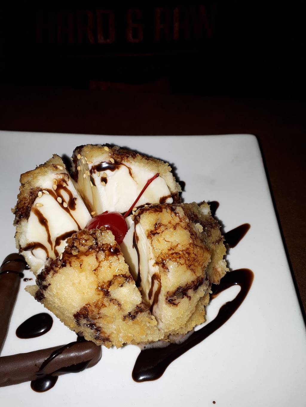 Chez Kim | restaurant | 4826 Boulevard des Laurentides, Laval, QC H7K 2J5, Canada | 4506252658 OR +1 450-625-2658