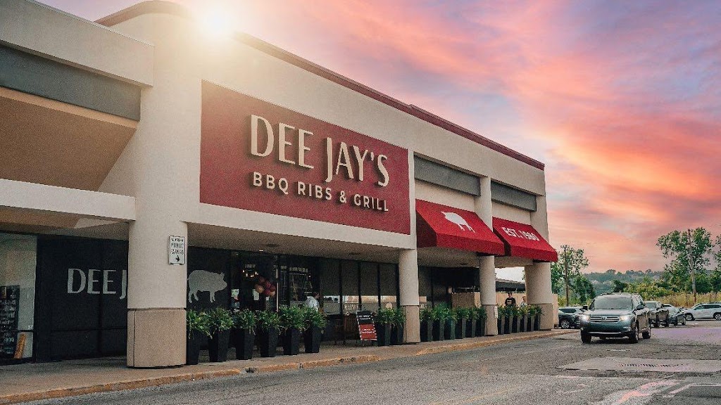 Dee Jays BBQ Ribs Grille - Collier | restaurant | 1155 Washington Pike, Bridgeville, PA 15017, USA | 4127327427 OR +1 412-732-7427