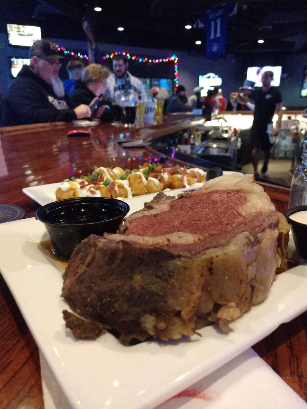 The End Zone Sports Bar & Grill | restaurant | 2408 Veterans Memorial Pkwy S, Lafayette, IN 47909, USA | 7654719663 OR +1 765-471-9663