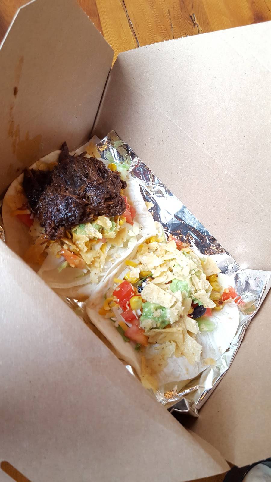 Bang Bang Burrito | meal takeaway | 1812 Simcoe St N #4, Oshawa, ON L1G 4Y2, Canada | 9052409111 OR +1 905-240-9111