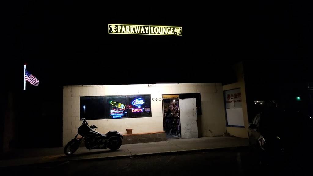Park Way Lounge | restaurant | 592 Parker Rd, Fairfield, CA 94533, USA | 7074375854 OR +1 707-437-5854