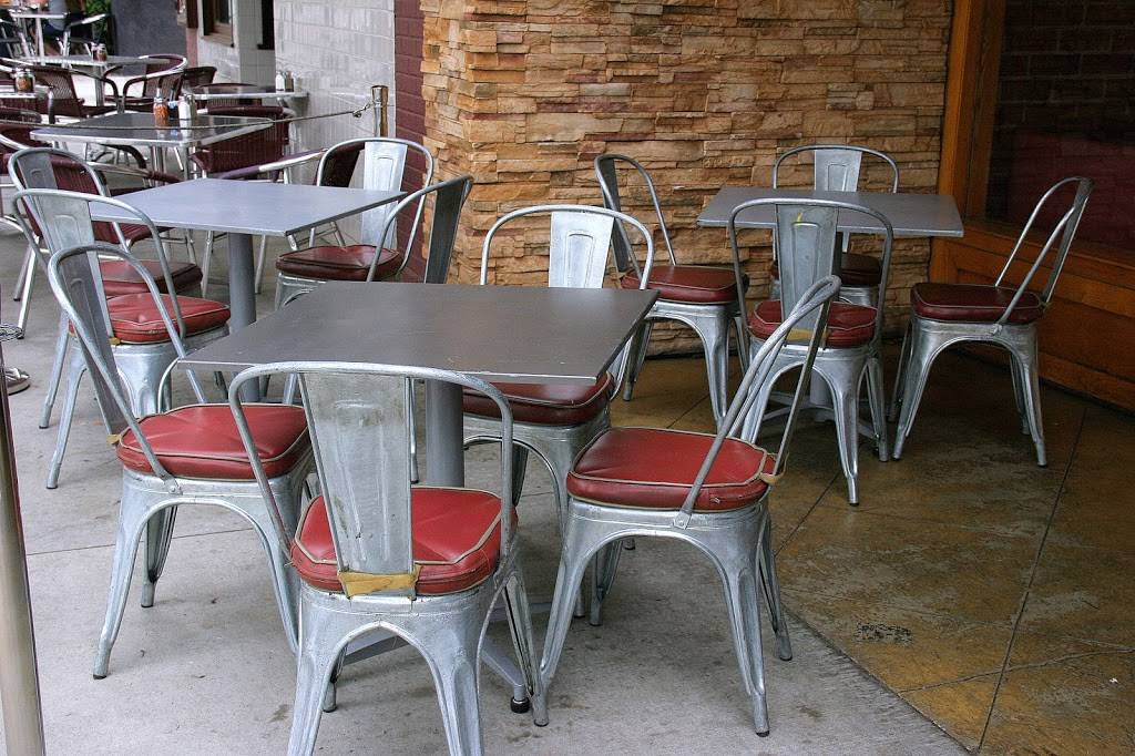 Zekes Smokehouse | meal delivery | 2209 Honolulu Ave, Montrose, CA 91020, USA | 8189577045 OR +1 818-957-7045