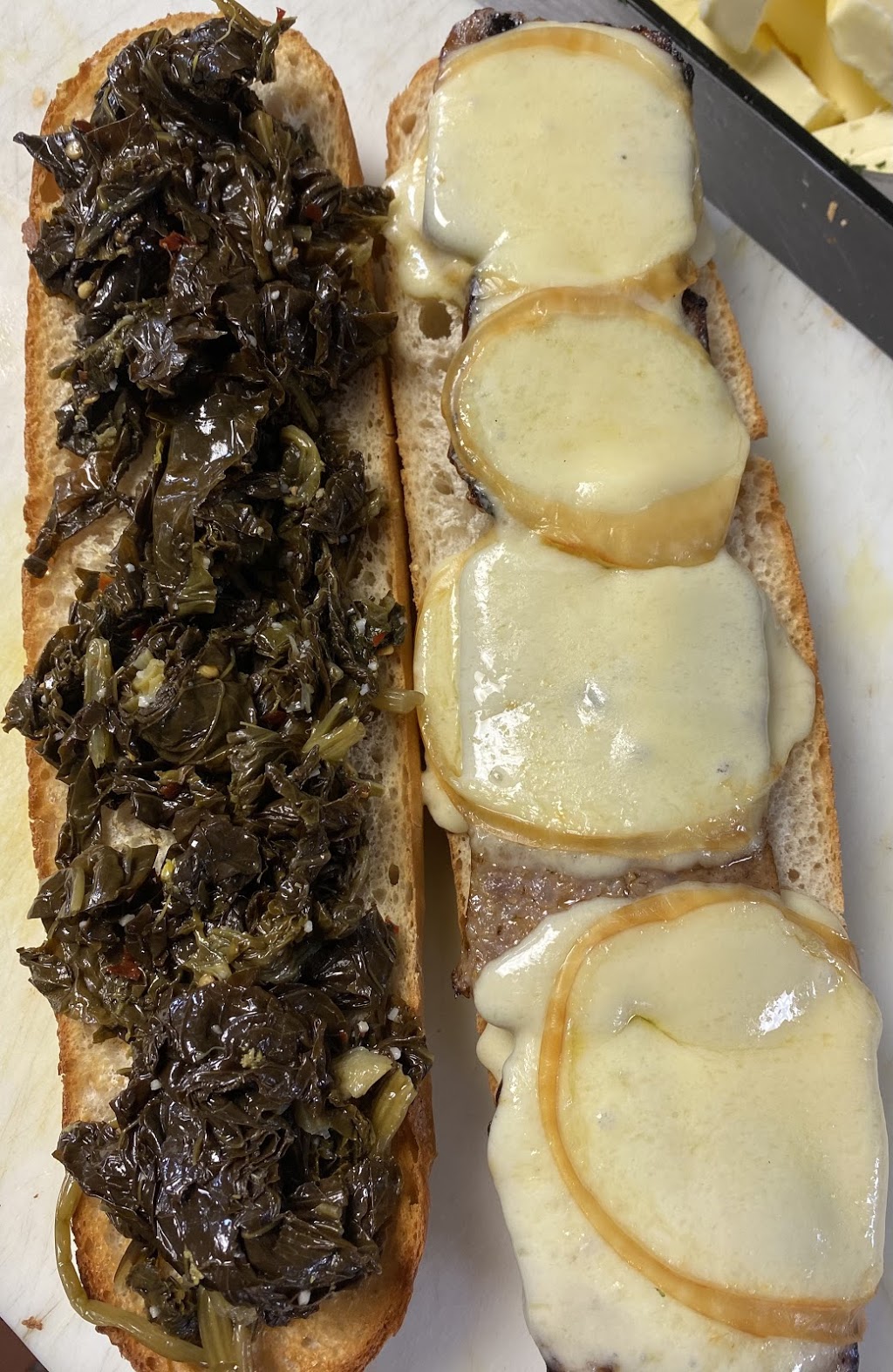 Green wolf subs | restaurant | 1401 T St NW, Washington, DC 20009, USA | 2028274752 OR +1 202-827-4752