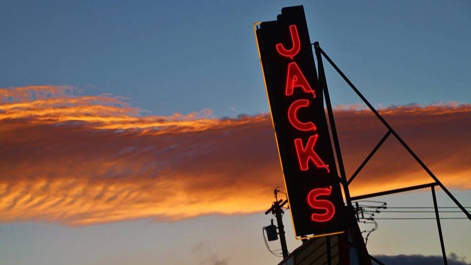 Jacks Bar & Lounge | night club | 167 E Taylor St, San Jose, CA 95112, USA | 4082875225 OR +1 408-287-5225
