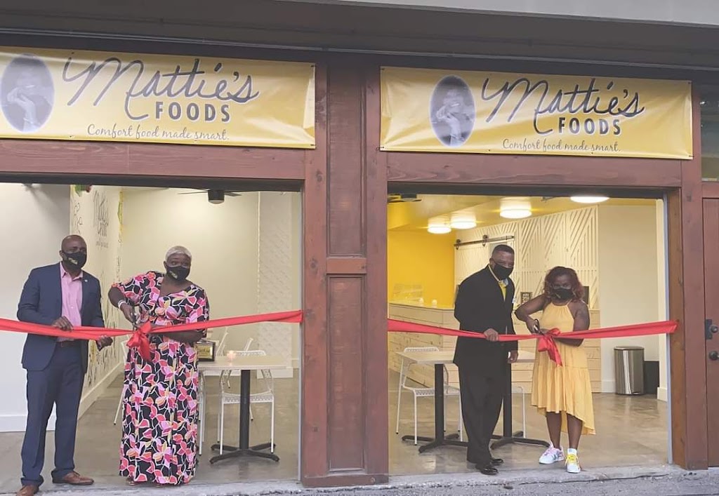 Matties Foods: | restaurant | 633 E 63rd St #110, Kansas City, MO 64110, USA | 8167122887 OR +1 816-712-2887