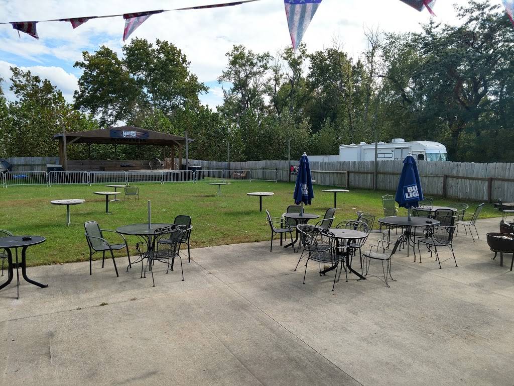 Muddy Creek Saloon | restaurant | 1314 Hebron Rd, Heath, OH 43056, USA | 7405220067 OR +1 740-522-0067