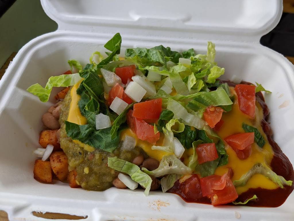 Vegos | restaurant | 900 University Blvd SE, Albuquerque, NM 87106, USA | 5053734605 OR +1 505-373-4605