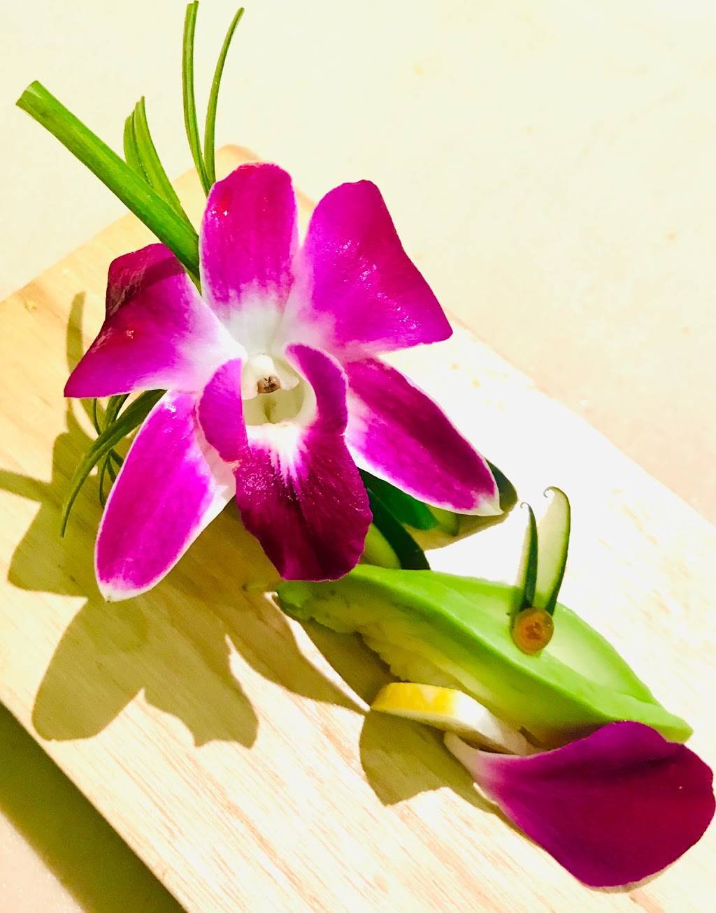 Fat Fish Sushi | restaurant | 20761 Lake Forest Dr # B, Lake Forest, CA 92630, USA | 9498371713 OR +1 949-837-1713