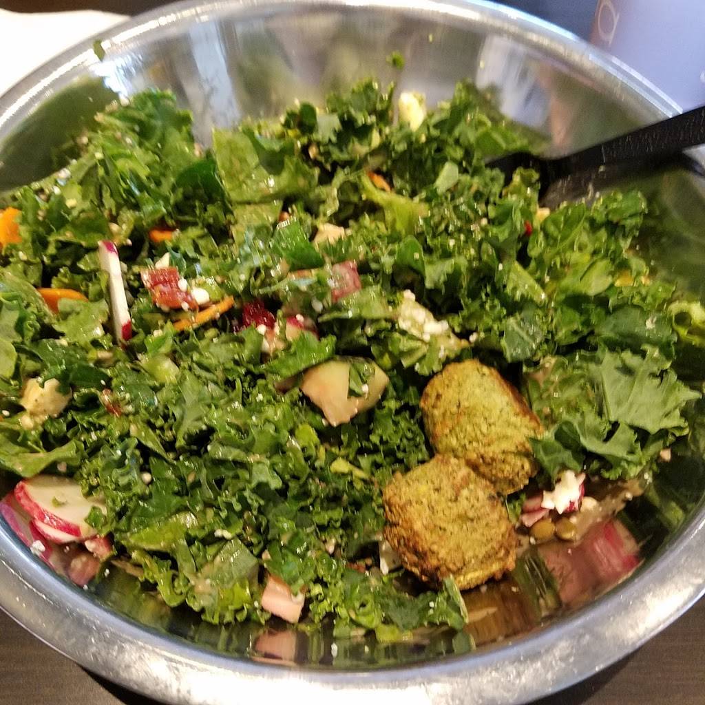 Salata | restaurant | 3540 W University Dr Suite 400, McKinney, TX 75071, USA | 2148424200 OR +1 214-842-4200