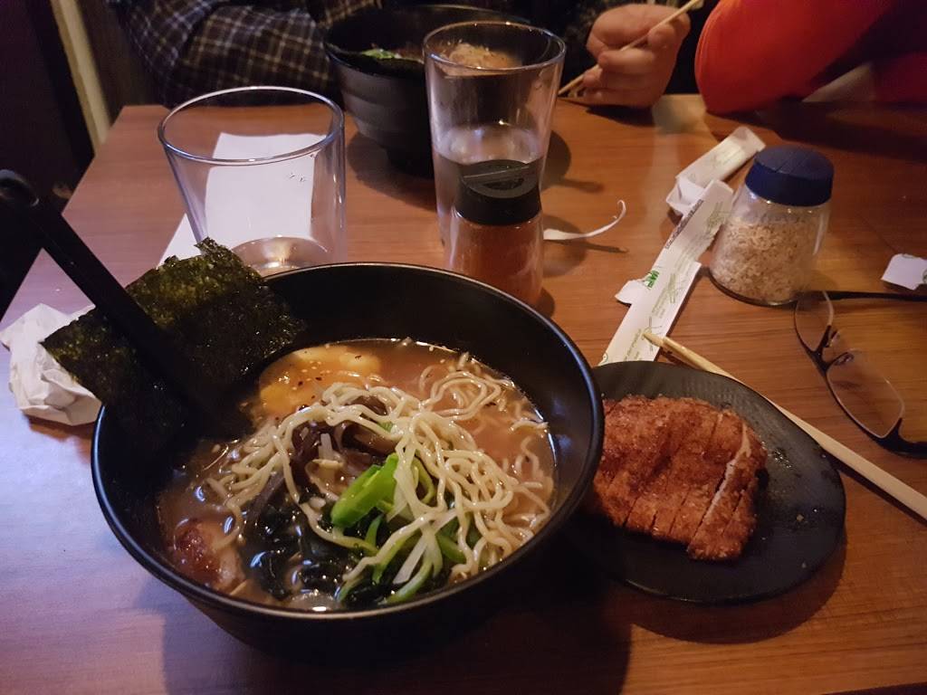 Ramen Ya Restaurant | restaurant | 4274 Boul St-Laurent, Montréal, QC H2W 1Z3, Canada | 5142863832 OR +1 514-286-3832