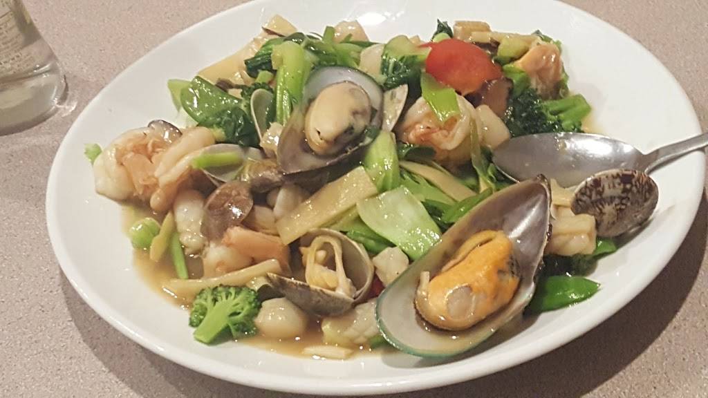 Royal Wok | restaurant | 2560 Royal Ln # 100, Dallas, TX 75229, USA | 9724888282 OR +1 972-488-8282