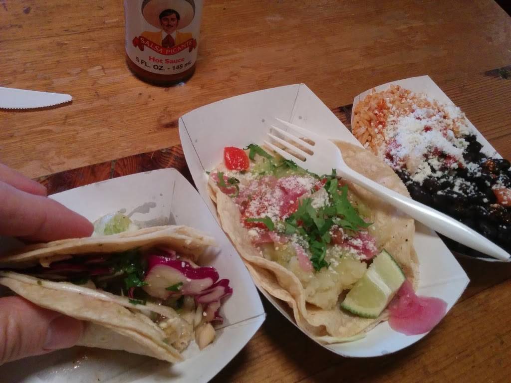 Oaxaca Taqueria | restaurant | 250 4th Ave, Brooklyn, NY 11215, USA | 7182221122 OR +1 718-222-1122