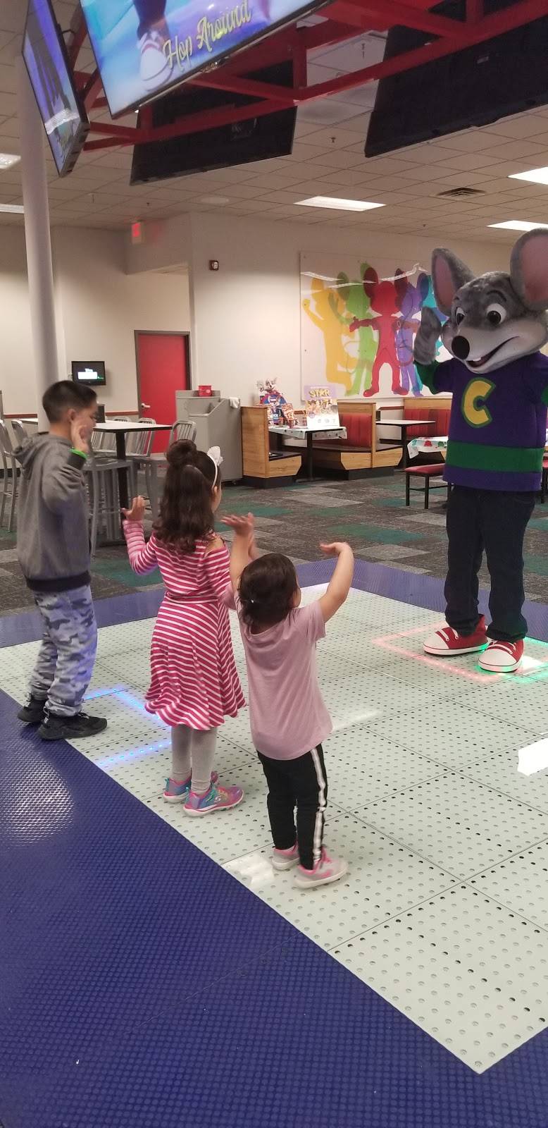 Chuck E. Cheese | restaurant | 3023 Erie Blvd E, Syracuse, NY 13224, USA | 3154494131 OR +1 315-449-4131