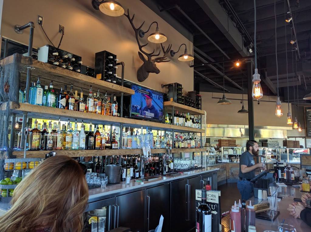 Buckhorn Grill | restaurant | 1650 E Monte Vista Ave, Vacaville, CA 95688, USA | 7074520648 OR +1 707-452-0648