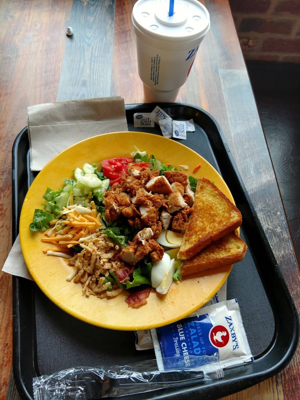 Zaxby’s | restaurant | 2002 S 31st St, Temple, TX 76504, USA | 2542070788 OR +1 254-207-0788