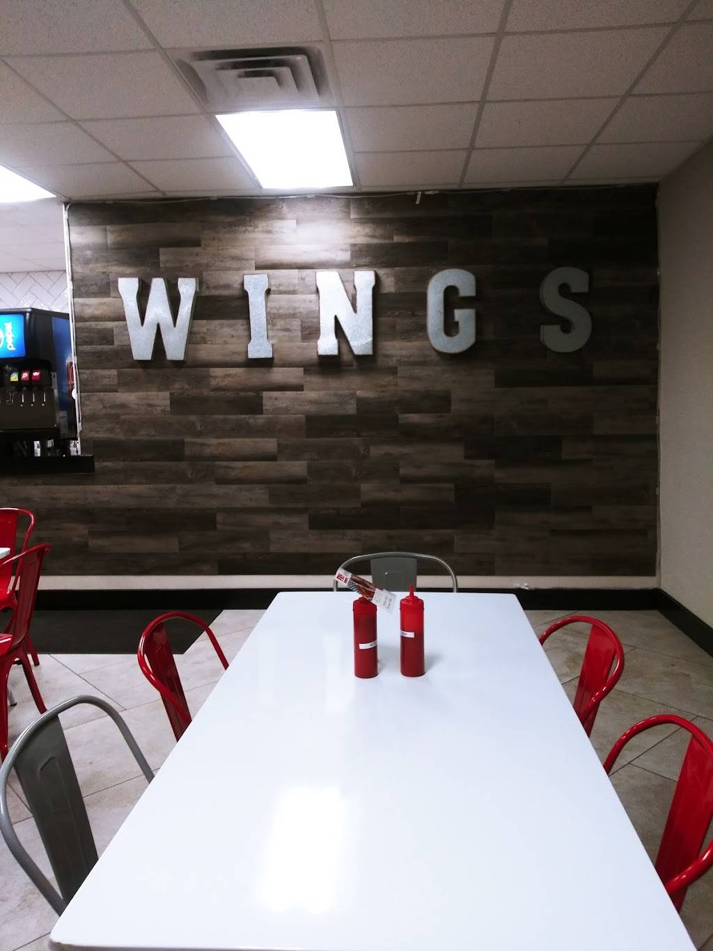 Fry Daddys | restaurant | 10350 Scyene Rd, Dallas, TX 75227, USA | 4693990773 OR +1 469-399-0773