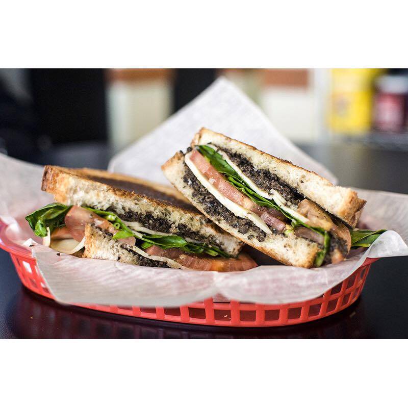 Fricanos Deli & Catering | meal delivery | 2405 Nueces St, Austin, TX 78705, USA | 5124823322 OR +1 512-482-3322