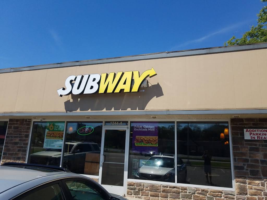 Subway | restaurant | 1244 S 11th St A, Niles, MI 49120, USA | 2696847820 OR +1 269-684-7820