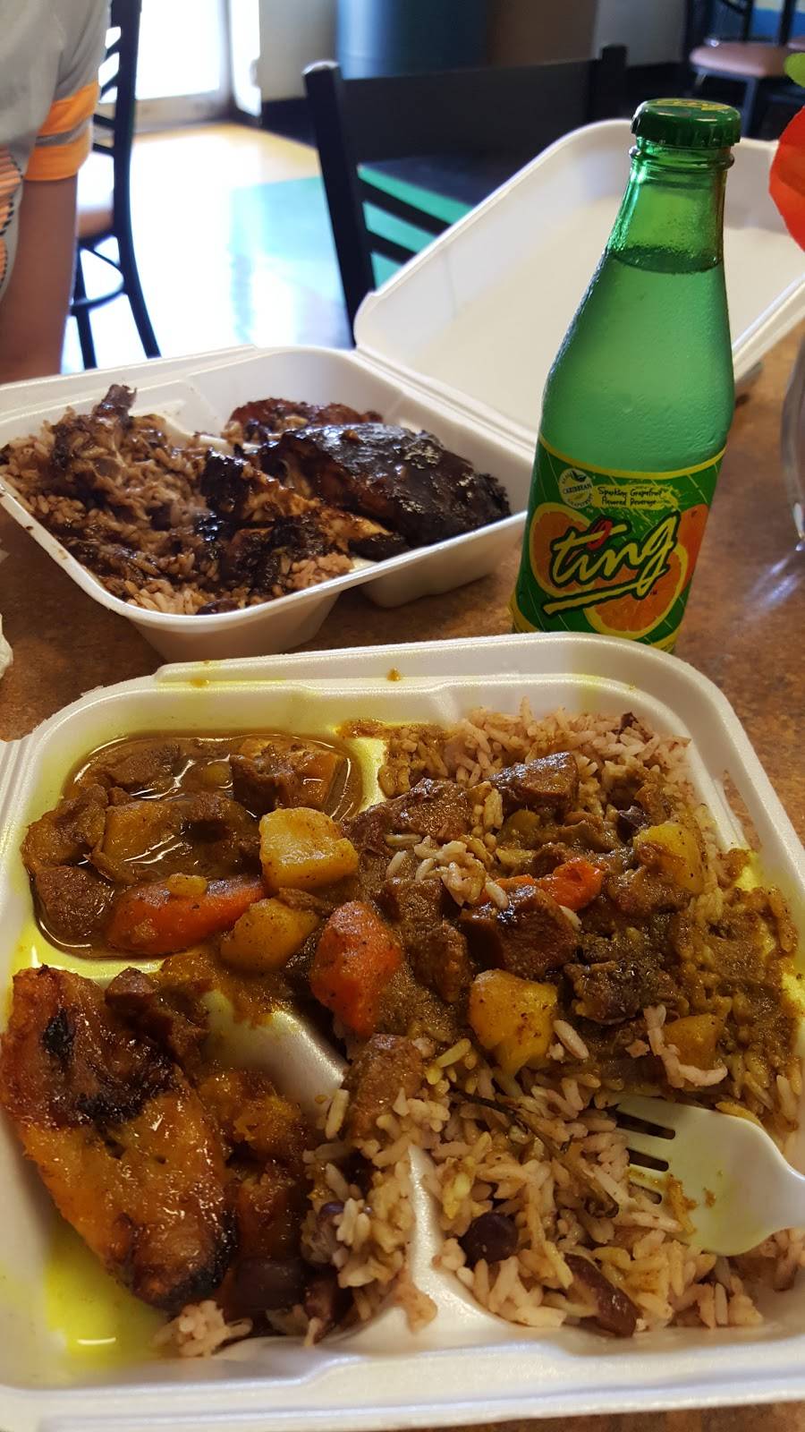 Tropical Gourmet | restaurant | 1061 Mason Ave, Daytona Beach, FL 32114, USA | 3862552256 OR +1 386-255-2256