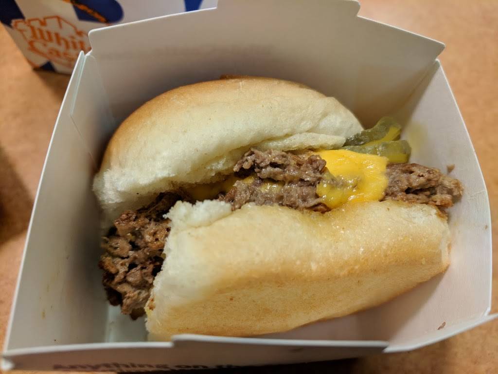 White Castle | restaurant | 3205 S Ashland Ave, Chicago, IL 60608, USA | 7735233456 OR +1 773-523-3456