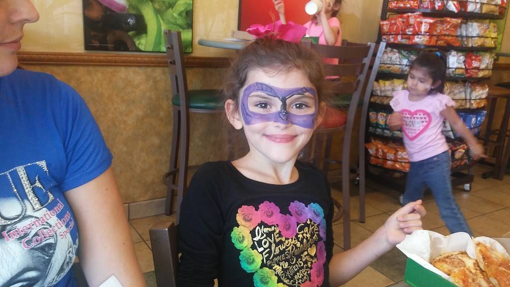 Subway Restaurants | restaurant | 1515 N Cockrell Hill Rd, The Shops at, Pinnacle Park Blvd Suite A114, Dallas, TX 75211, USA | 2143313300 OR +1 214-331-3300